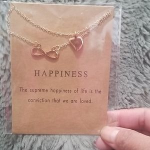 Necklace with card alloy says Happiness